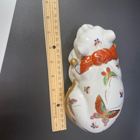 Vtg Porcelain Sleeping Cat w/ Hand Painted Butterflies - Made in Japan #268 - Picture 7 of 9